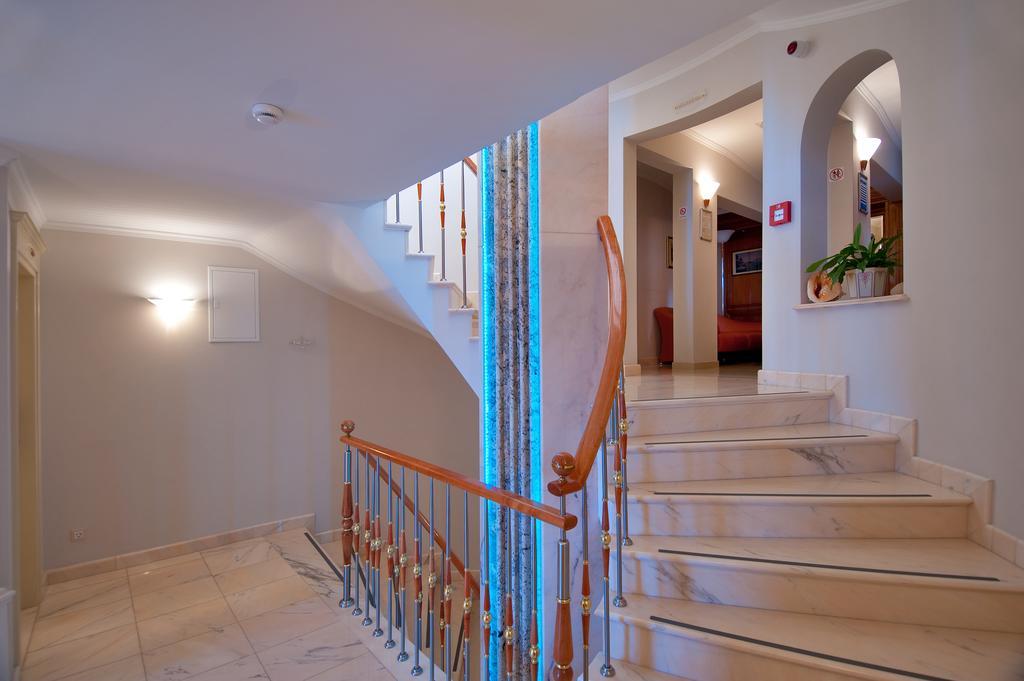 Hotel Sunceva Postelja Brela Εξωτερικό φωτογραφία