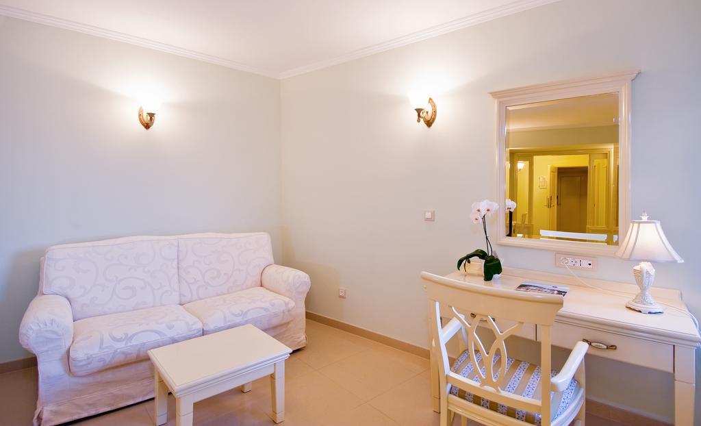 Hotel Sunceva Postelja Brela Εξωτερικό φωτογραφία