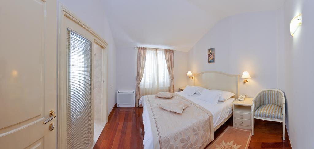 Hotel Sunceva Postelja Brela Εξωτερικό φωτογραφία