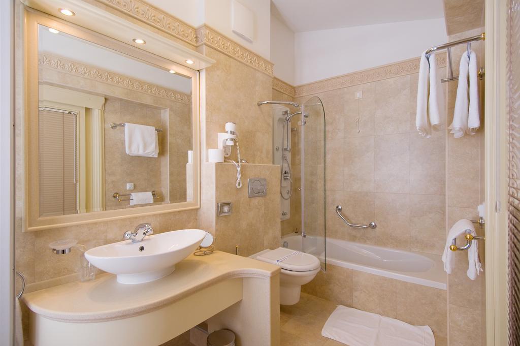 Hotel Sunceva Postelja Brela Εξωτερικό φωτογραφία
