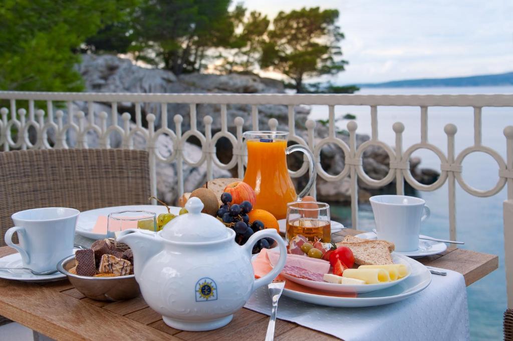Hotel Sunceva Postelja Brela Εξωτερικό φωτογραφία